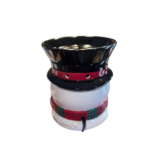 Scentsy Bluster Snowman Holiday Collection Full Size Wax Melt Warmer Retired new - Picture 2 of 3